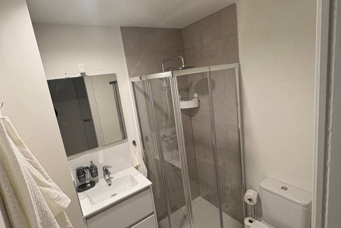 REF. LZ190526CA – Inmueble en Casares