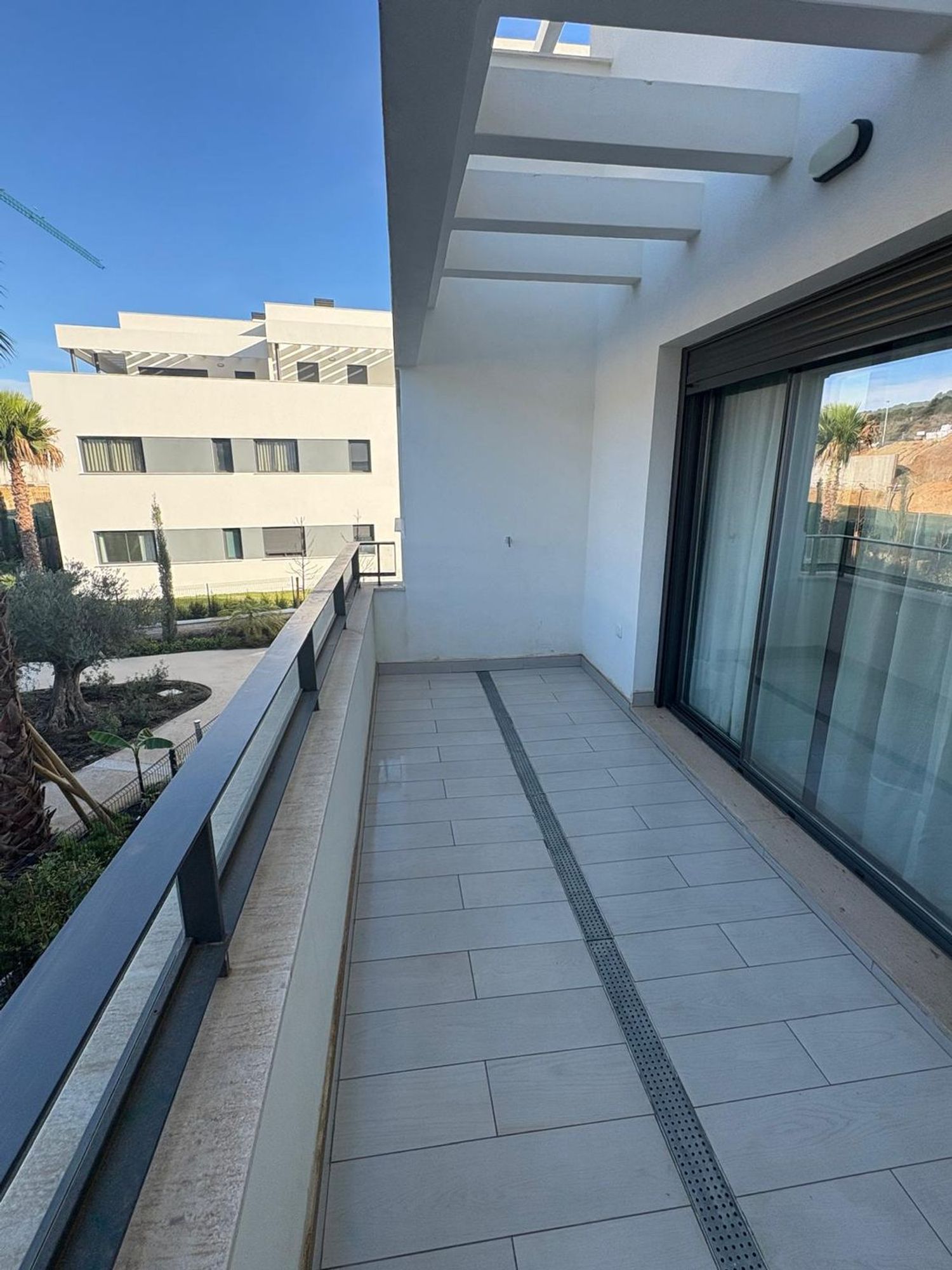 1461988084 REF. LZ190526CA – Inmueble en Casares
