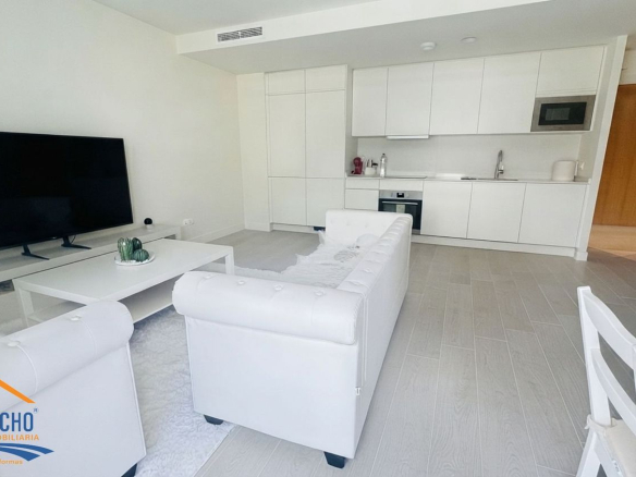 REF. LZ190526CA – Inmueble en Casares