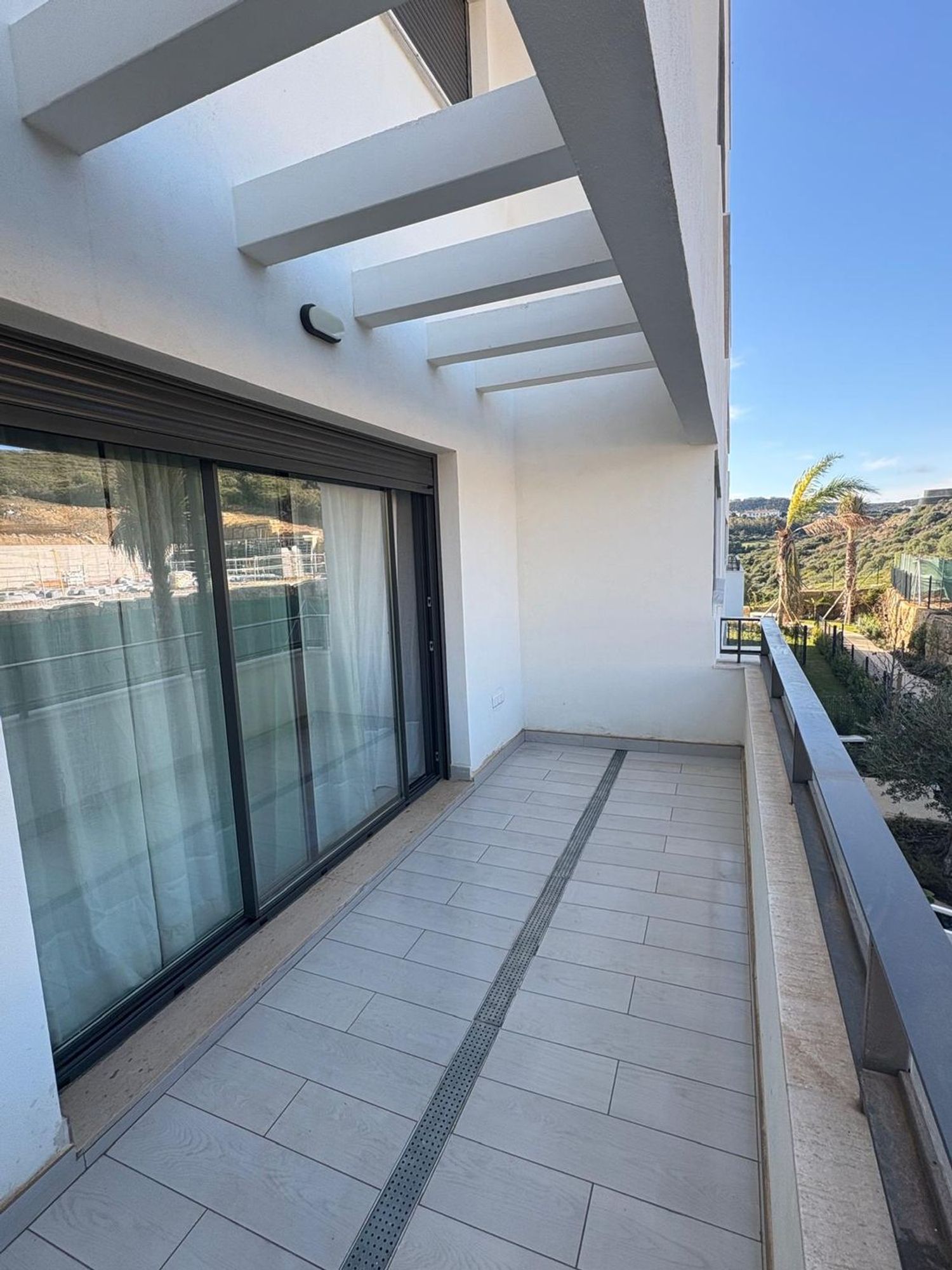 1461988139 REF. LZ190526CA – Inmueble en Casares