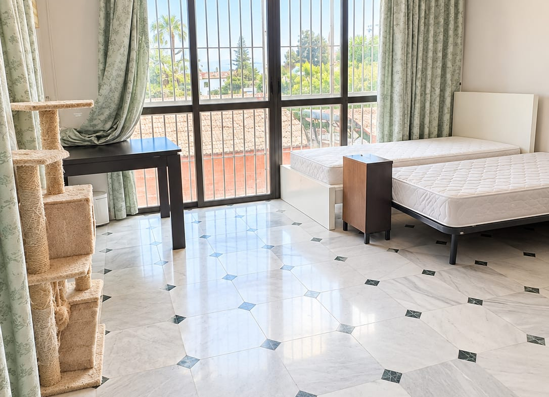 REF. LZ010426EST – Inmueble en Zona Calvario