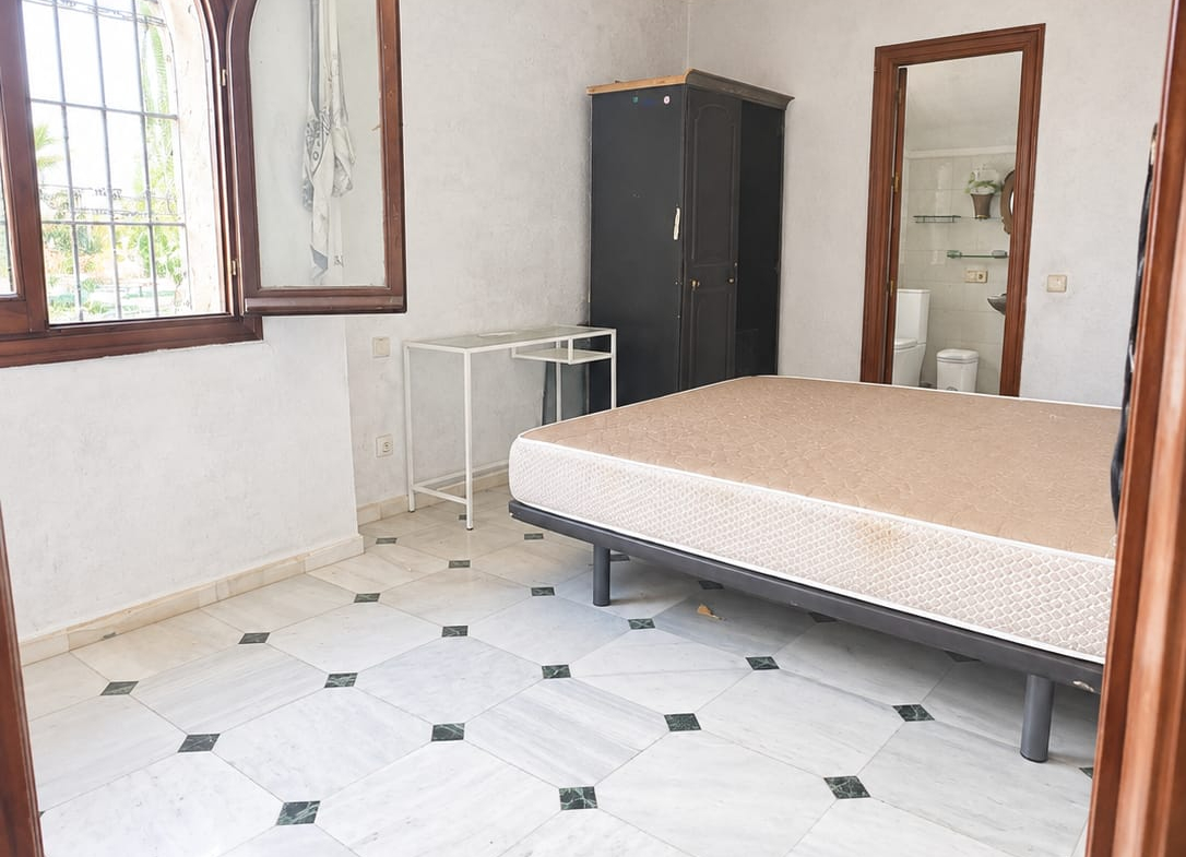 REF. LZ010426EST – Inmueble en Zona Calvario