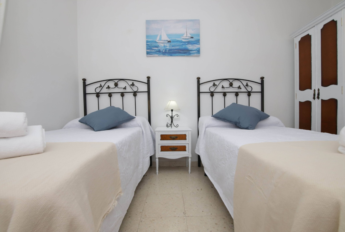 Ref- SP270826RV – Piso de 3 dormitorios en Rincón de la Victoria