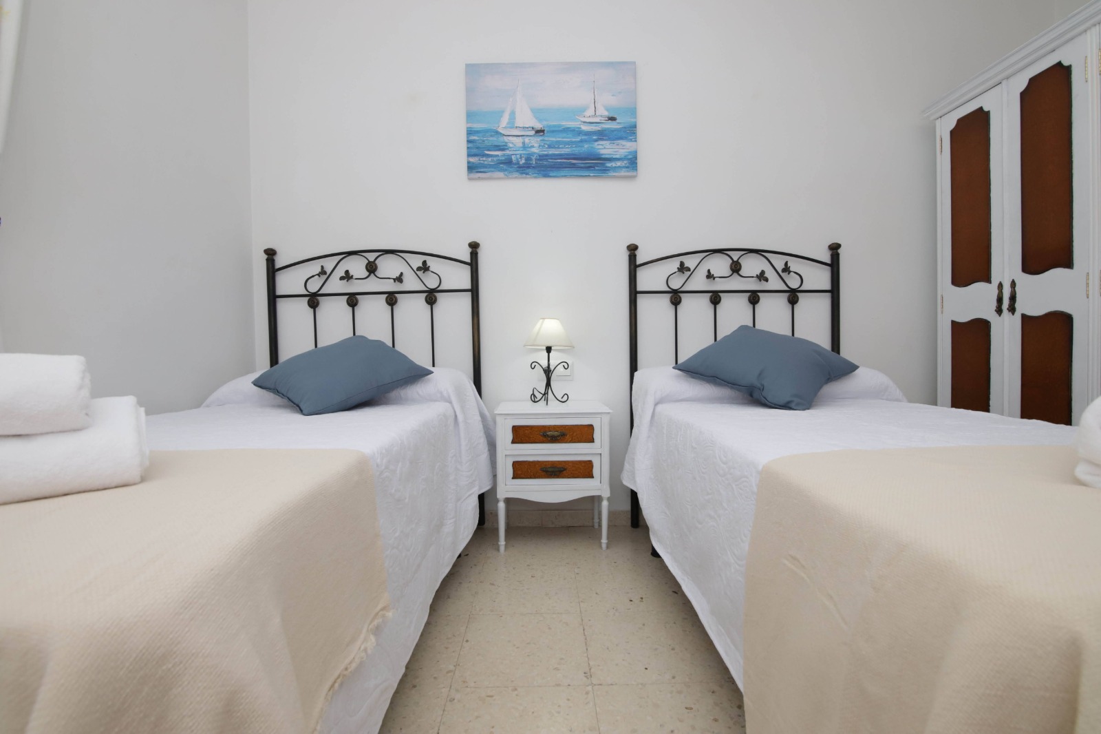 12 Ref- SP270826RV – Piso de 3 dormitorios en Rincón de la Victoria