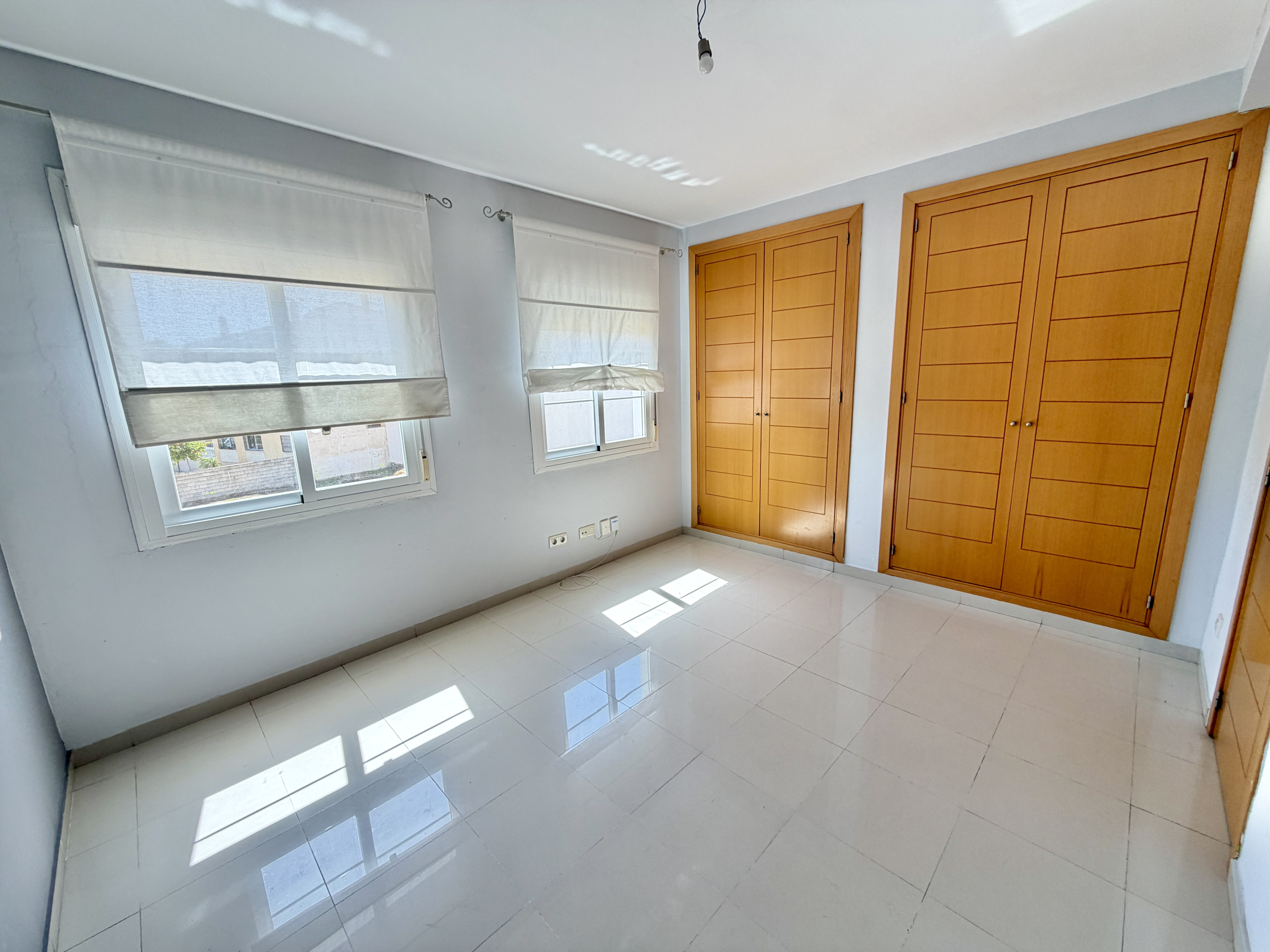 14 Ref. SP100926TDB – Piso en Torre de Benagalbon