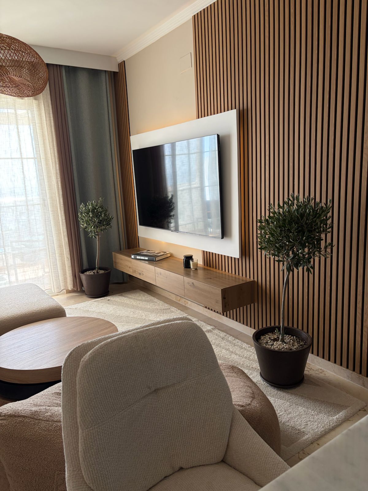 2 Ref. LZ280926MAN – Piso reformado en Chullera, Manilva