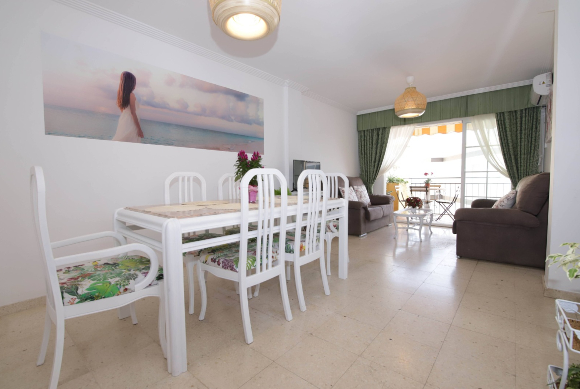 Ref- SP270826RV – Piso de 3 dormitorios en Rincón de la Victoria