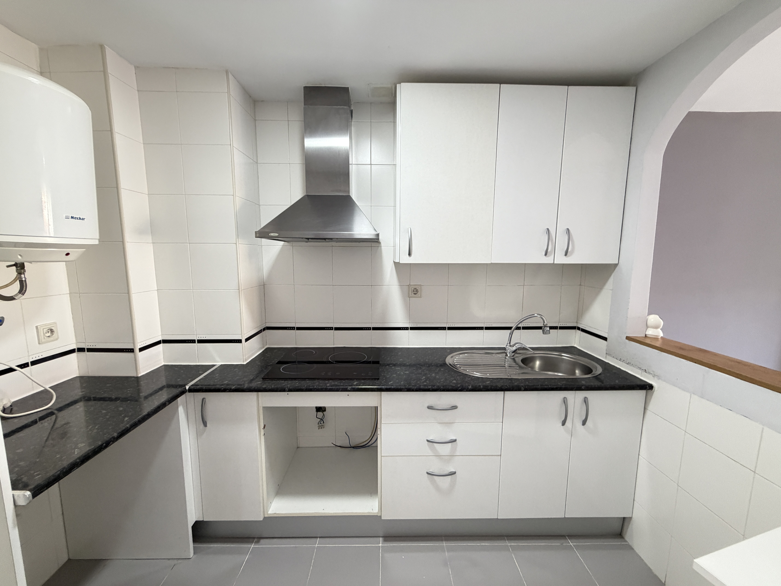 5 Ref. SP100926TDB – Piso en Torre de Benagalbon