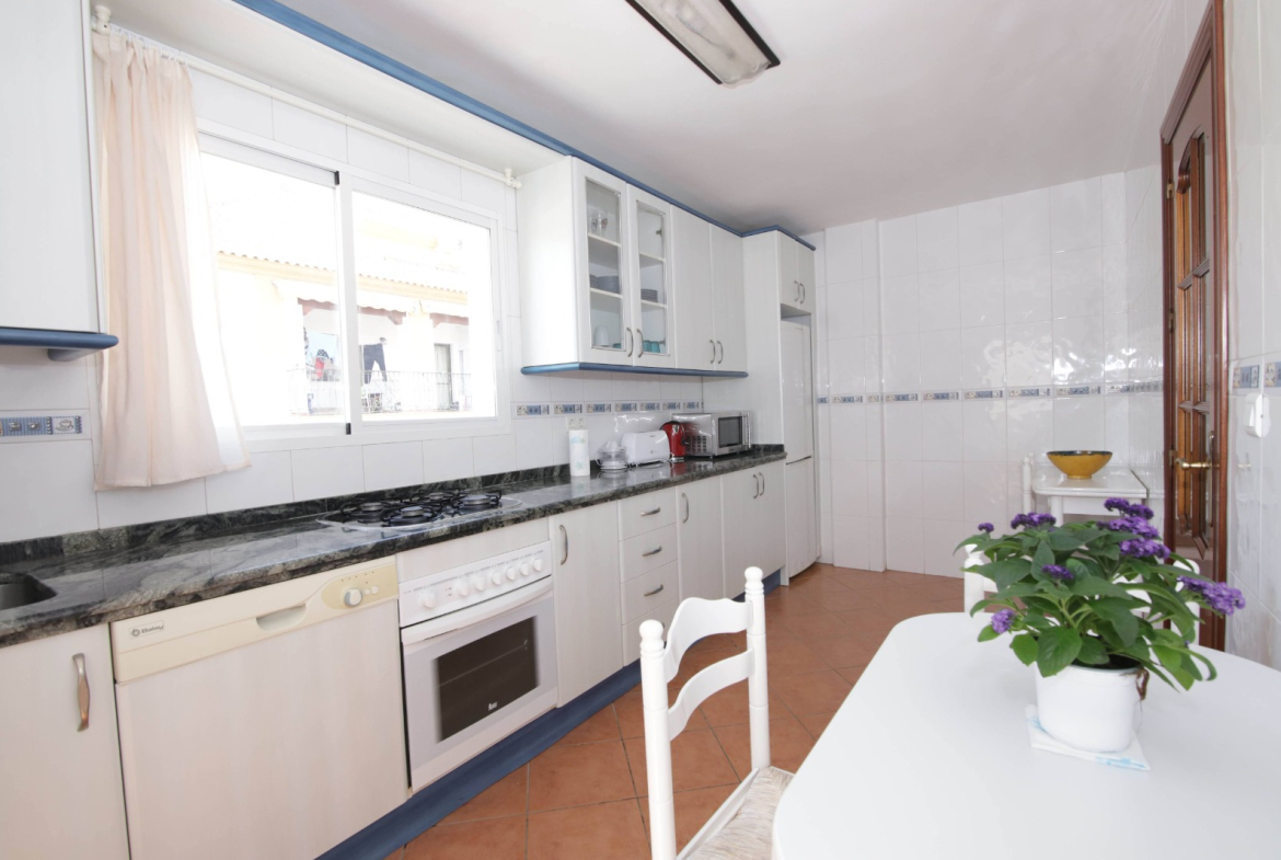 Ref- SP270826RV – Piso de 3 dormitorios en Rincón de la Victoria