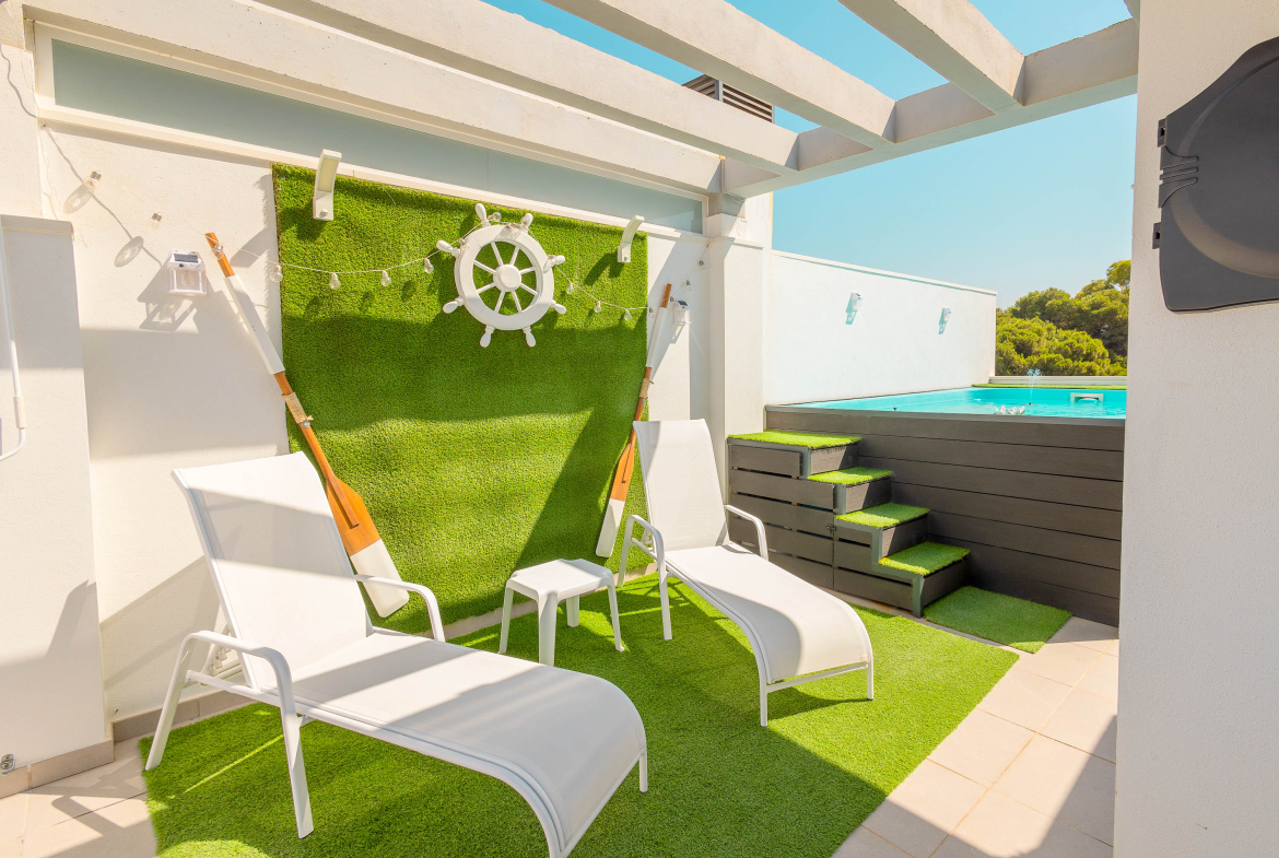 Ref. SP211026TDB – Ático con Vistas al Mar en Torre de Benagalbón