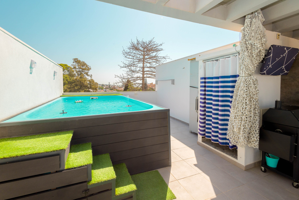 Ref. SP211026TDB – Ático con Vistas al Mar en Torre de Benagalbón