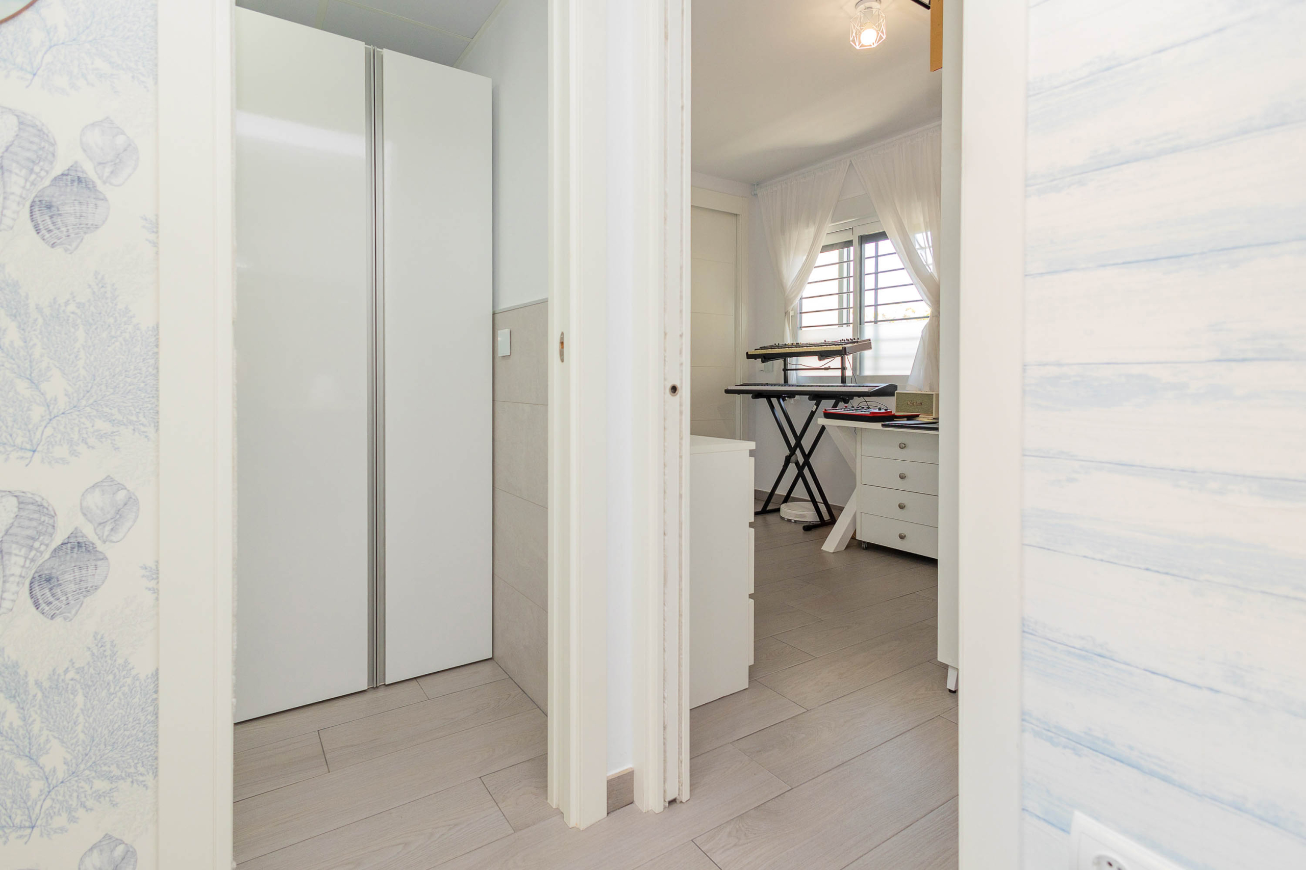Calle Aura-V�z M�ga Ref. SP211026TDB – Ático con Vistas al Mar en Torre de Benagalbón