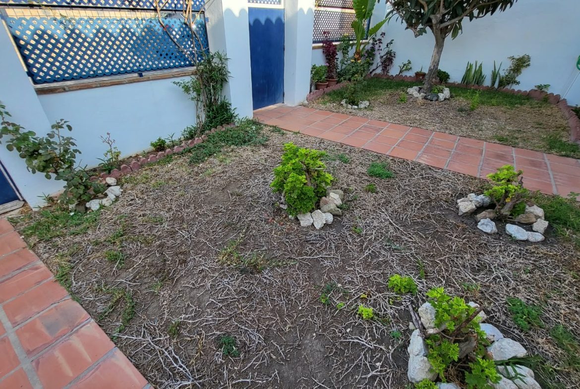 Ref. DK061026CM – Chalet Adosado en La Cala del Moral