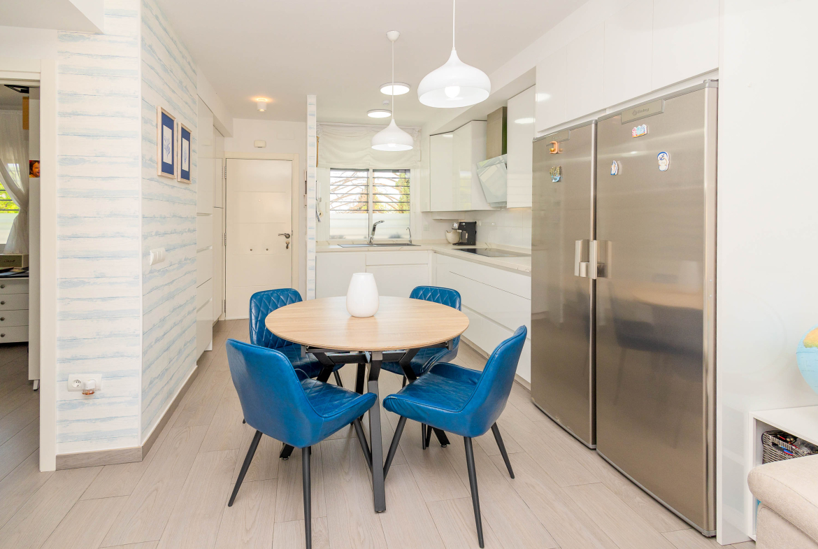 Ref. SP211026TDB – Ático con Vistas al Mar en Torre de Benagalbón