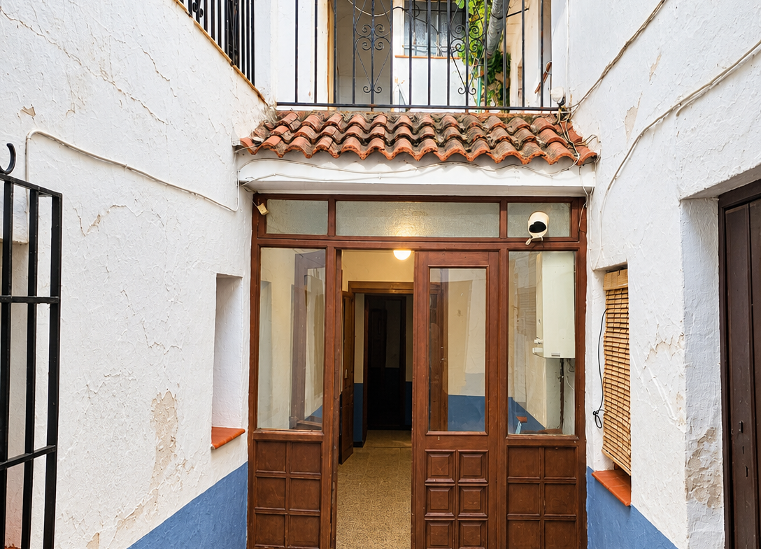 Ref. JS151026AR – Casa con parcela en Arriate